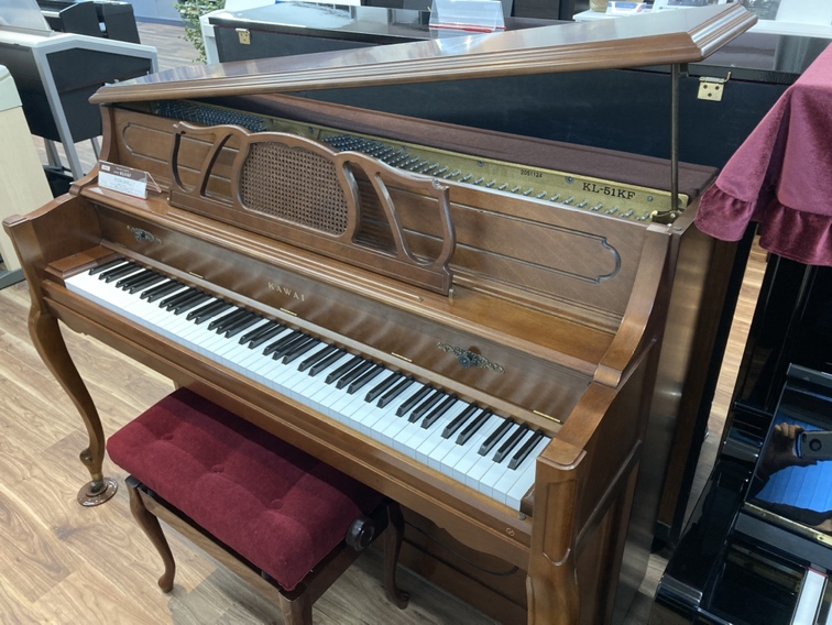 写真:KAWAI KL51KF