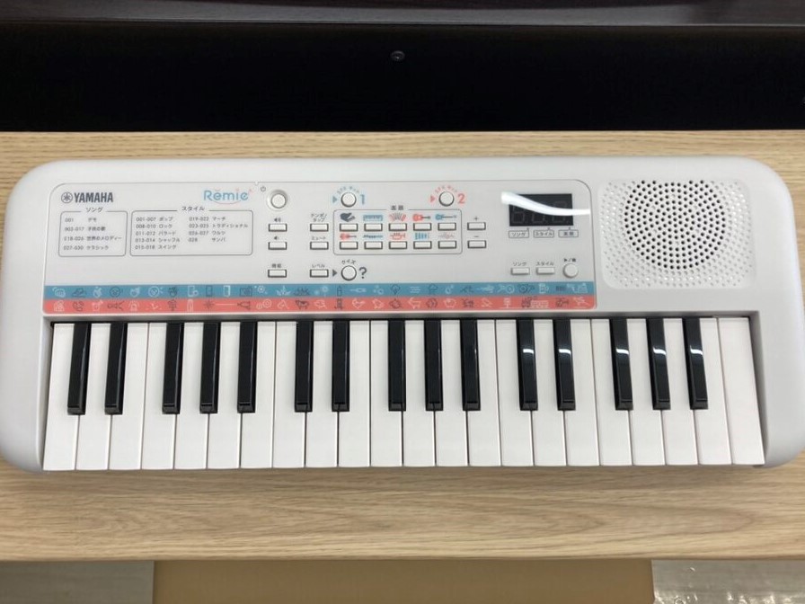 写真:YAMAHA Remie PSS-E30
