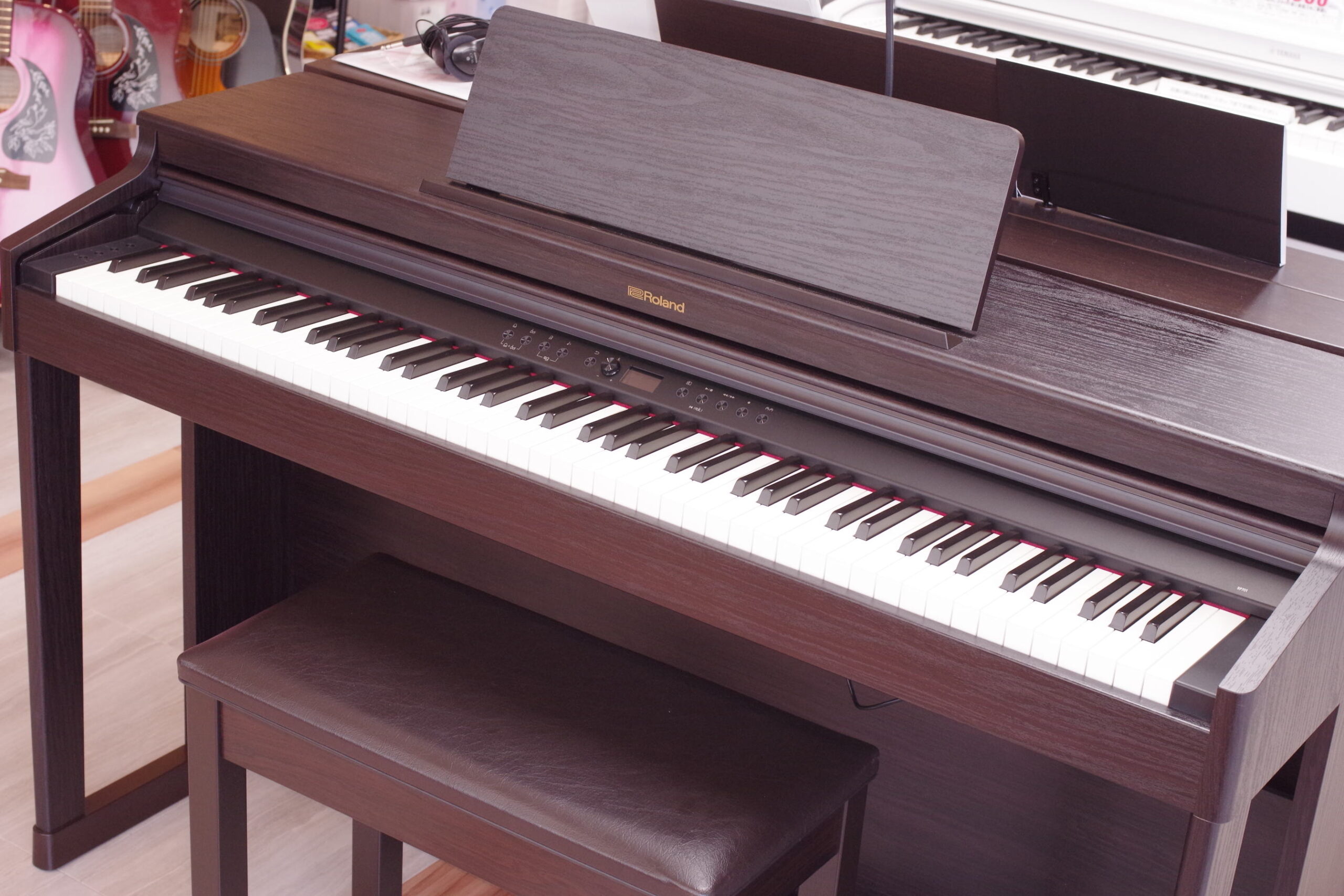 ☆さとみさん専用☆【4月上旬引渡】電子ピアノRoland LX706GP 推さ 