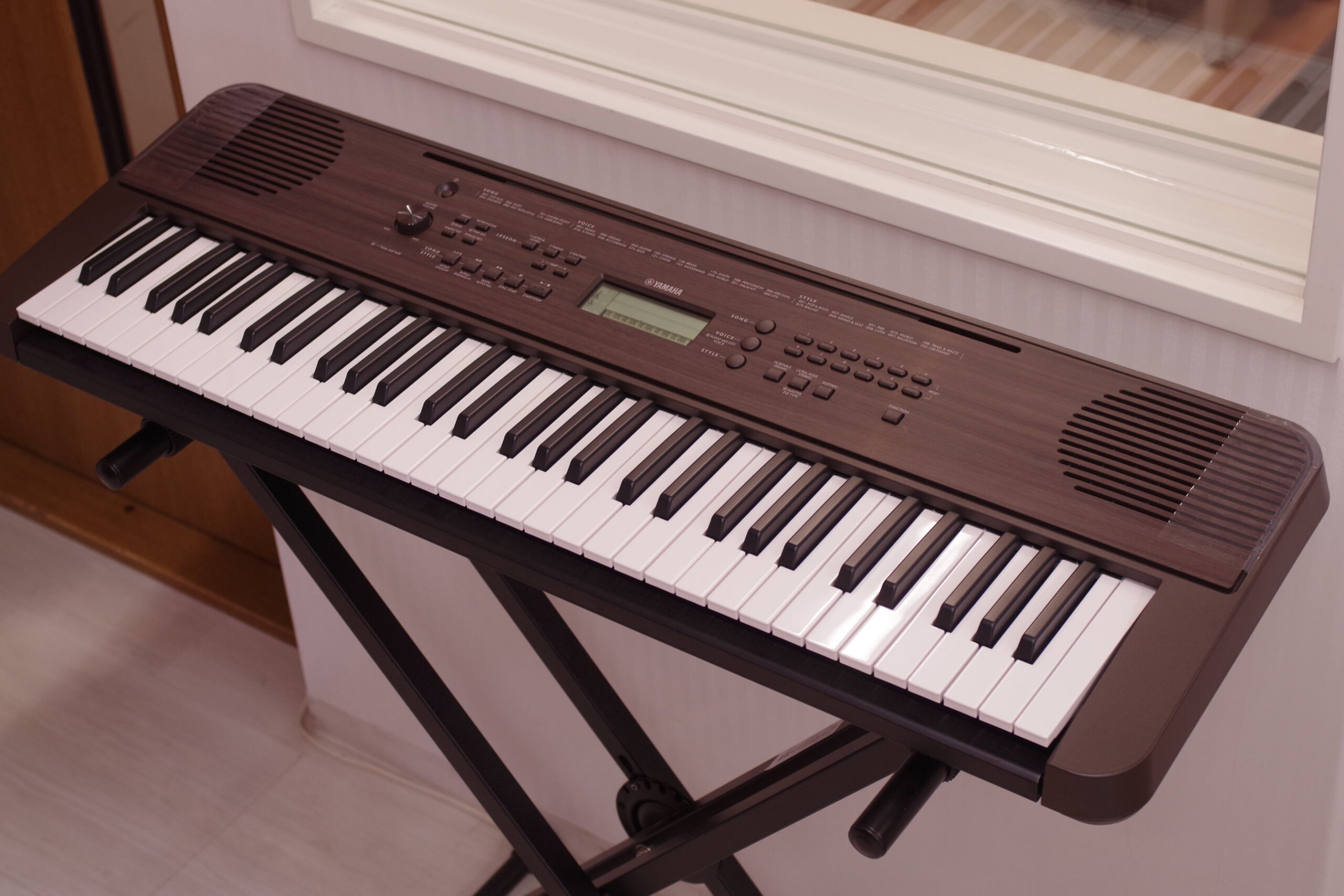 YAMAHA PSR-E360DW | オリエント楽器｜オルガン・キーボード 