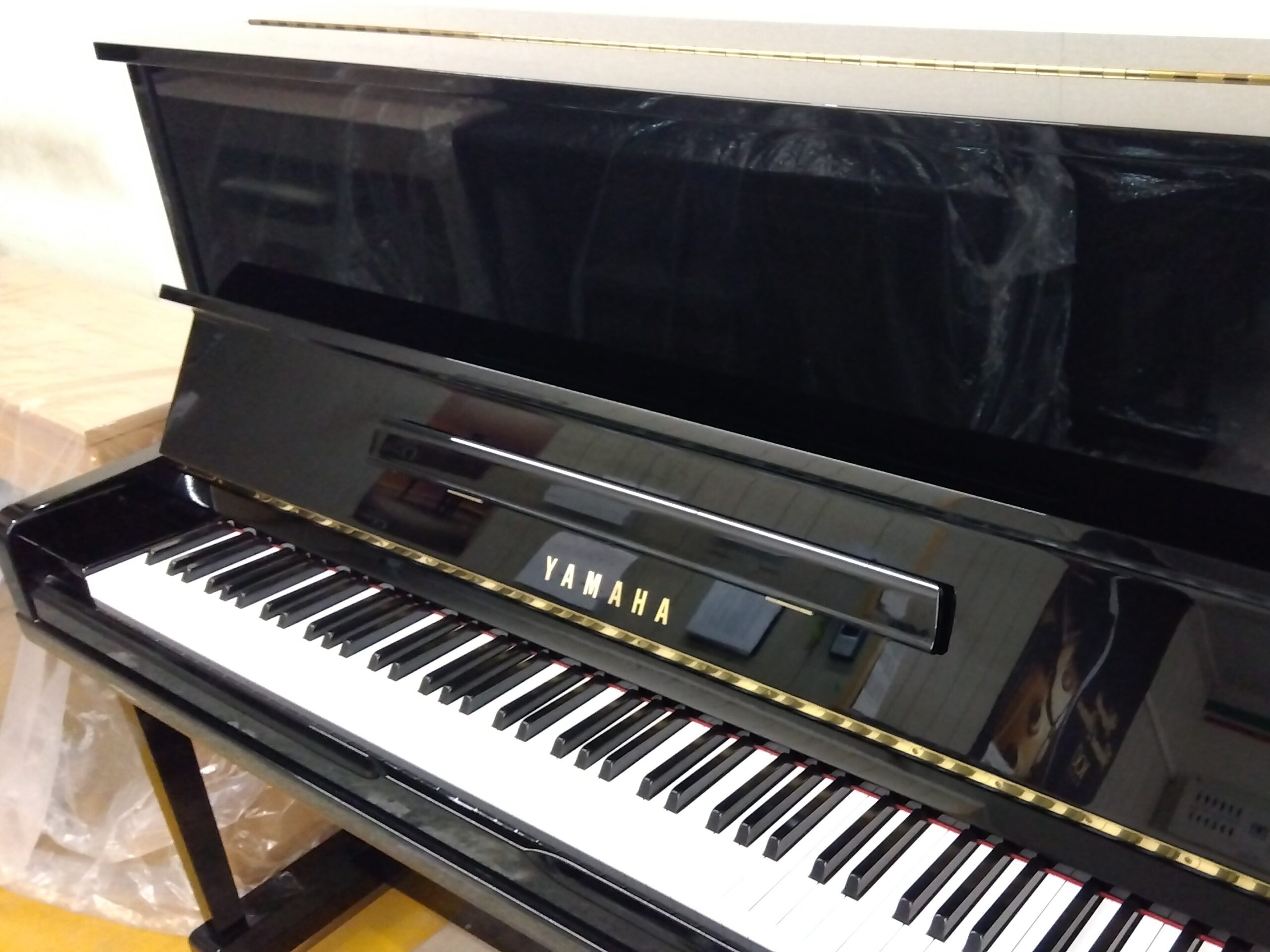 写真：YAMAHA  U10A(サイレント機能付)