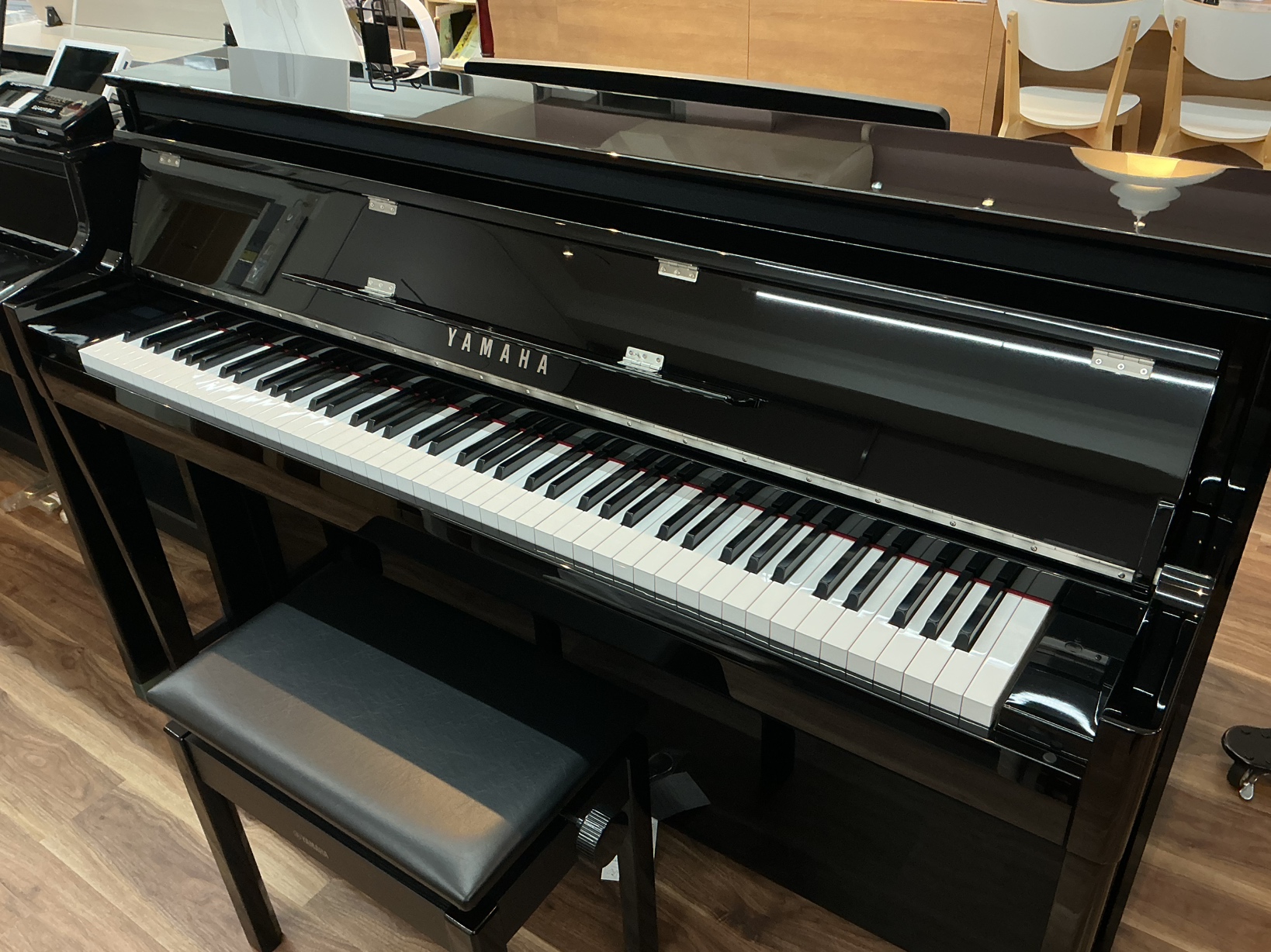写真：YAMAHA NU1XA