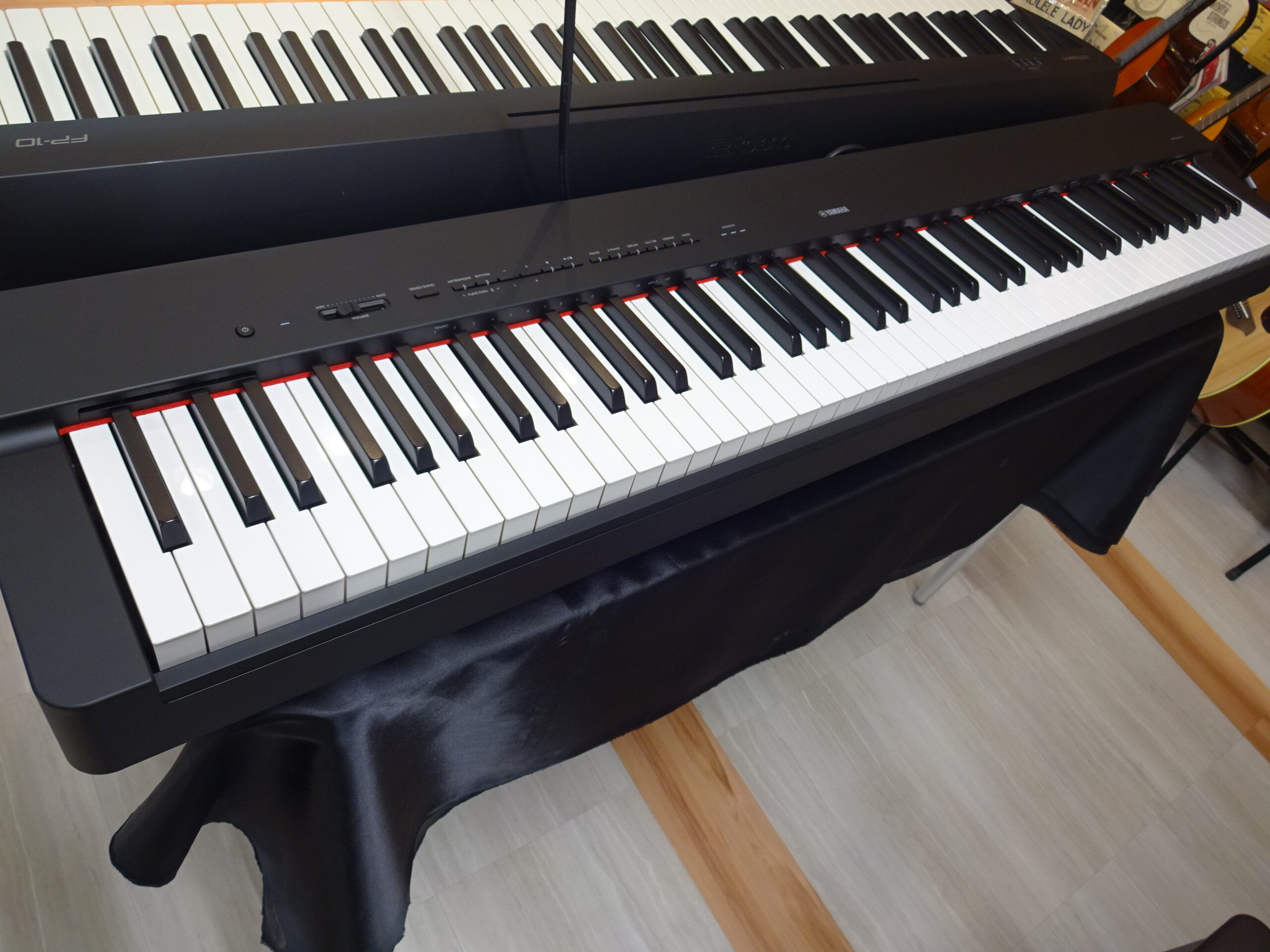 写真：YAMAHA　P-225