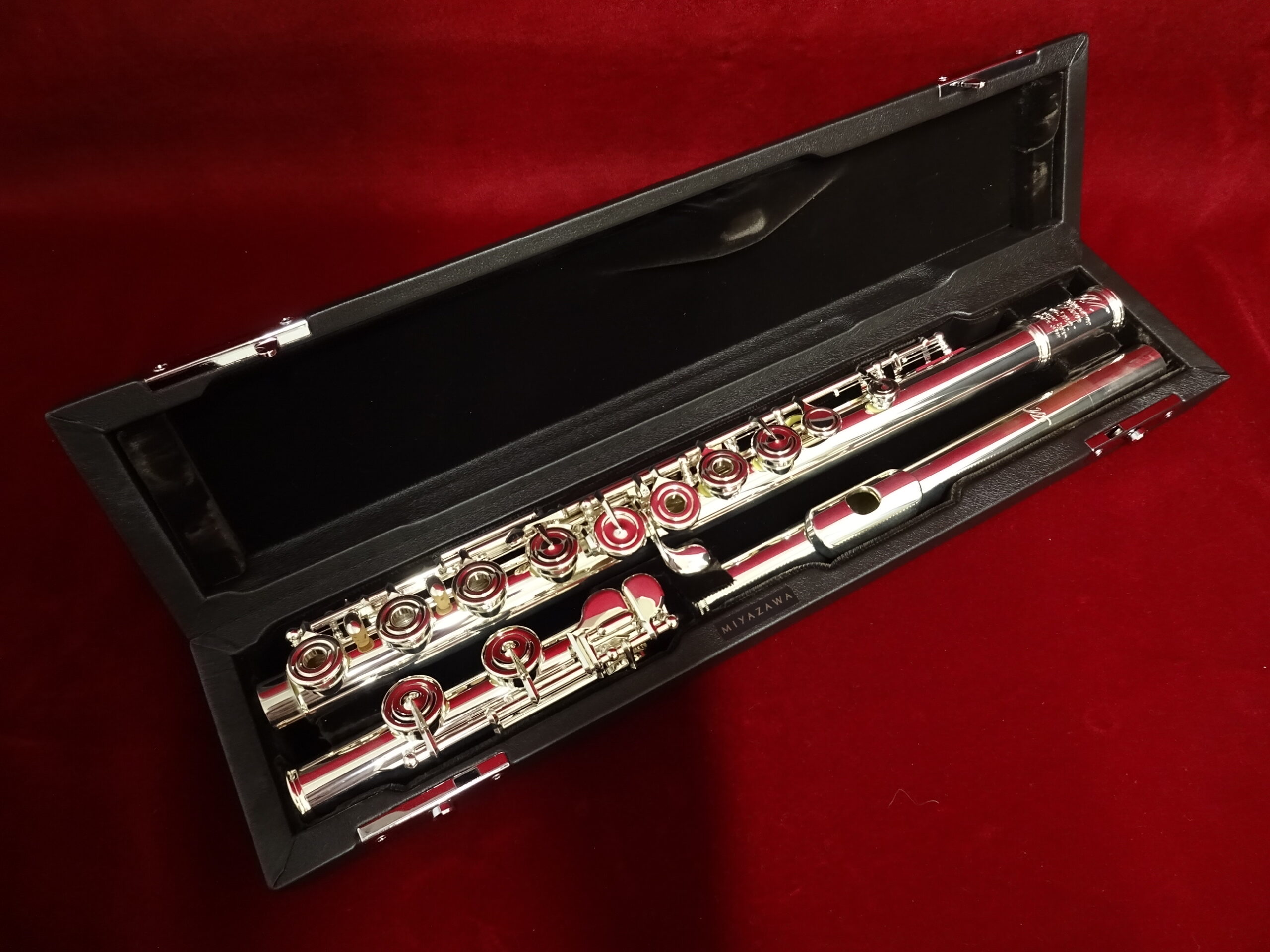 写真：MIYAZAWA　coSmo1RE