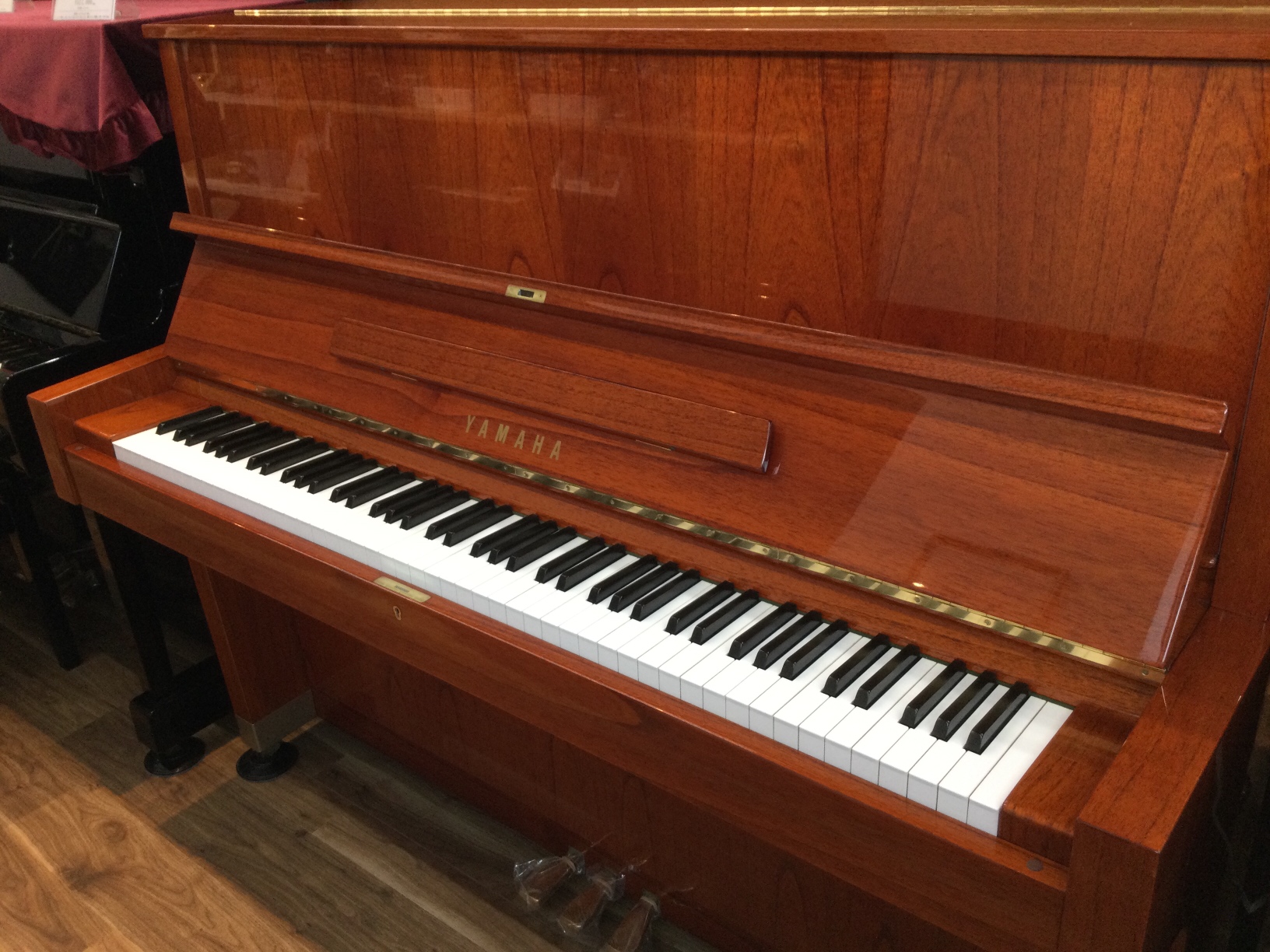写真:YAMAHA W104B