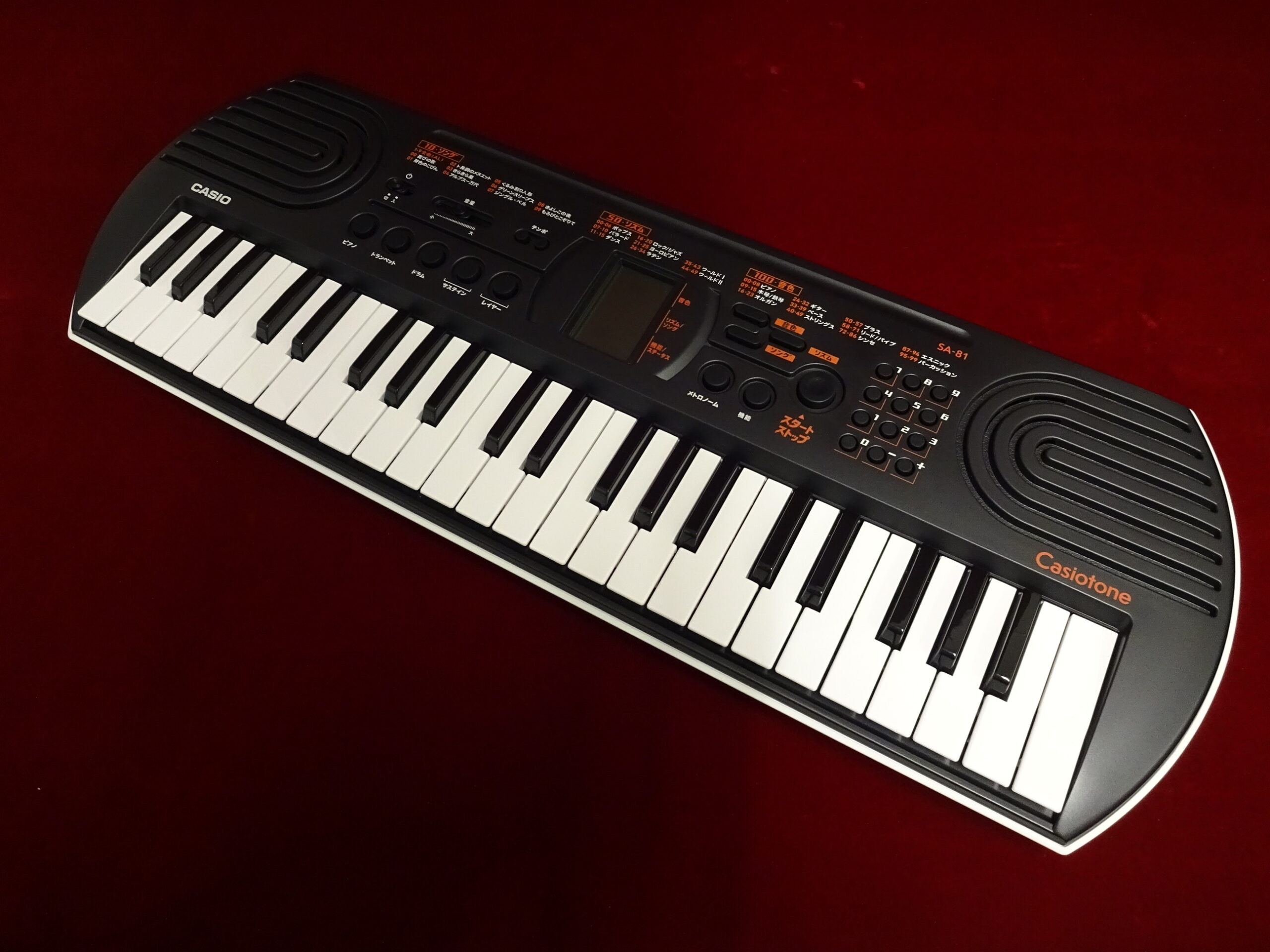 写真:CASIO SA-81