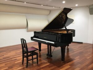 ヤマハグランドピアノC7