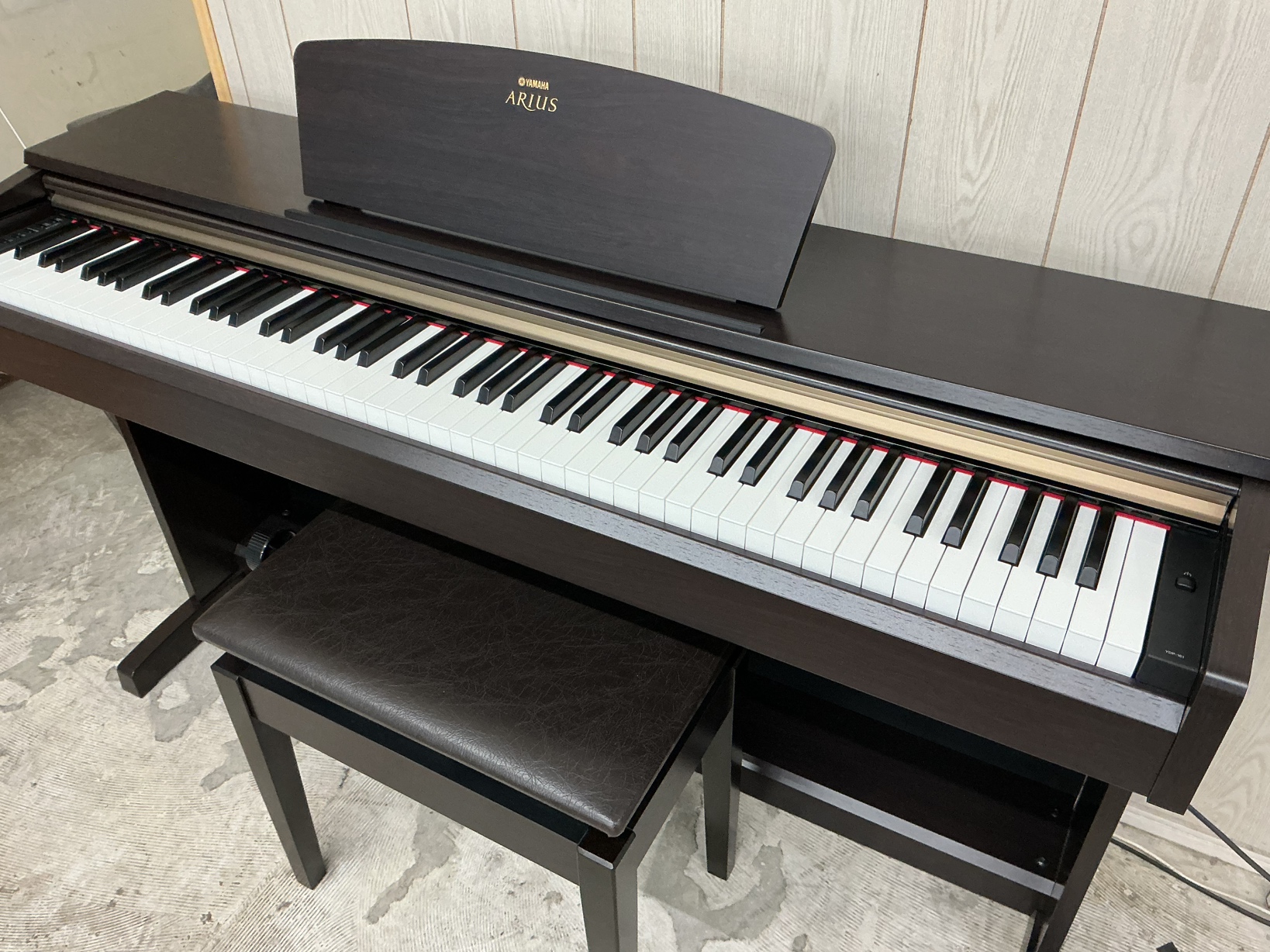 写真：YAMAHA YDP-161【USED】