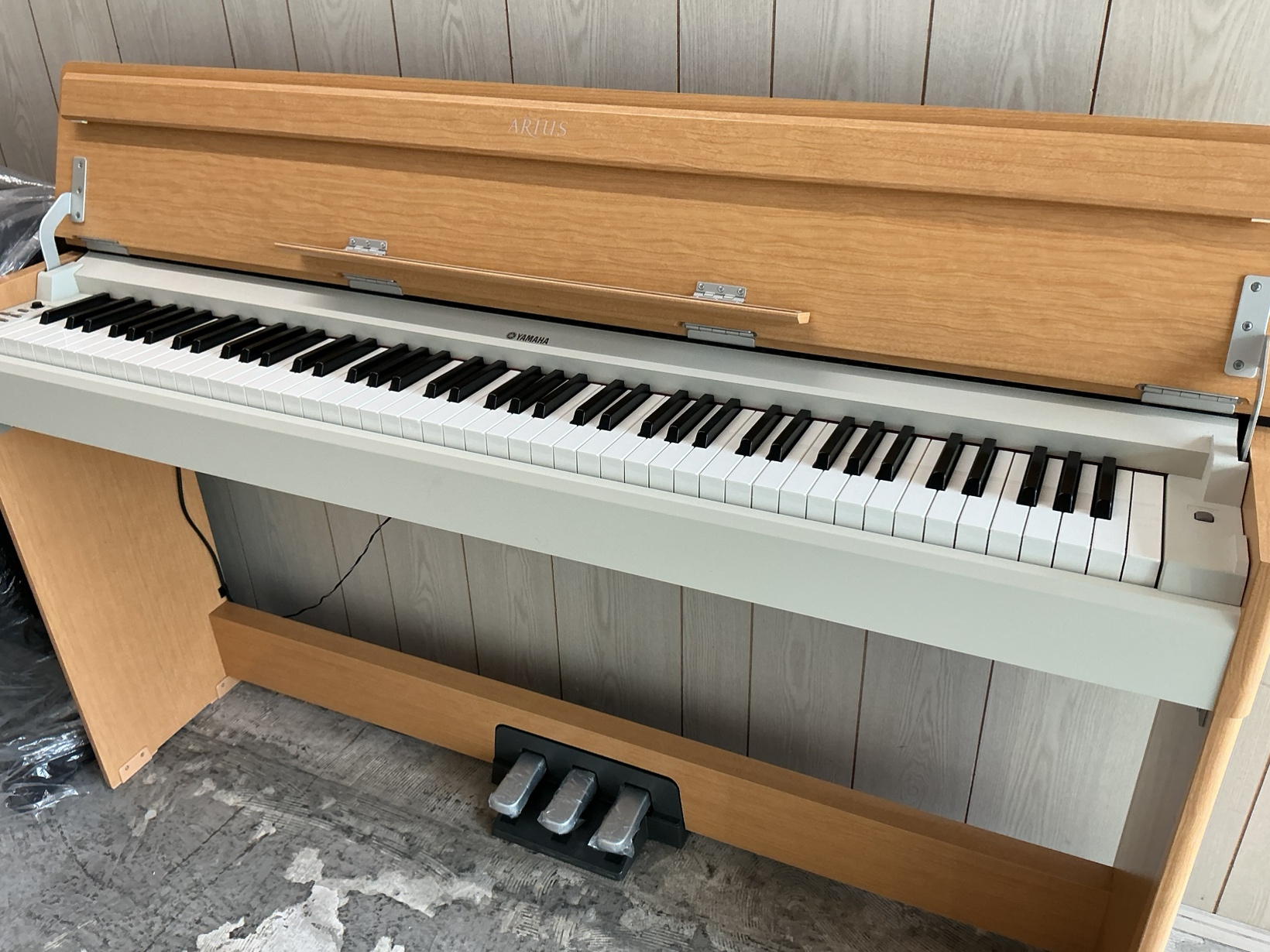 写真：YAMAHA YDP-S31C【USED】