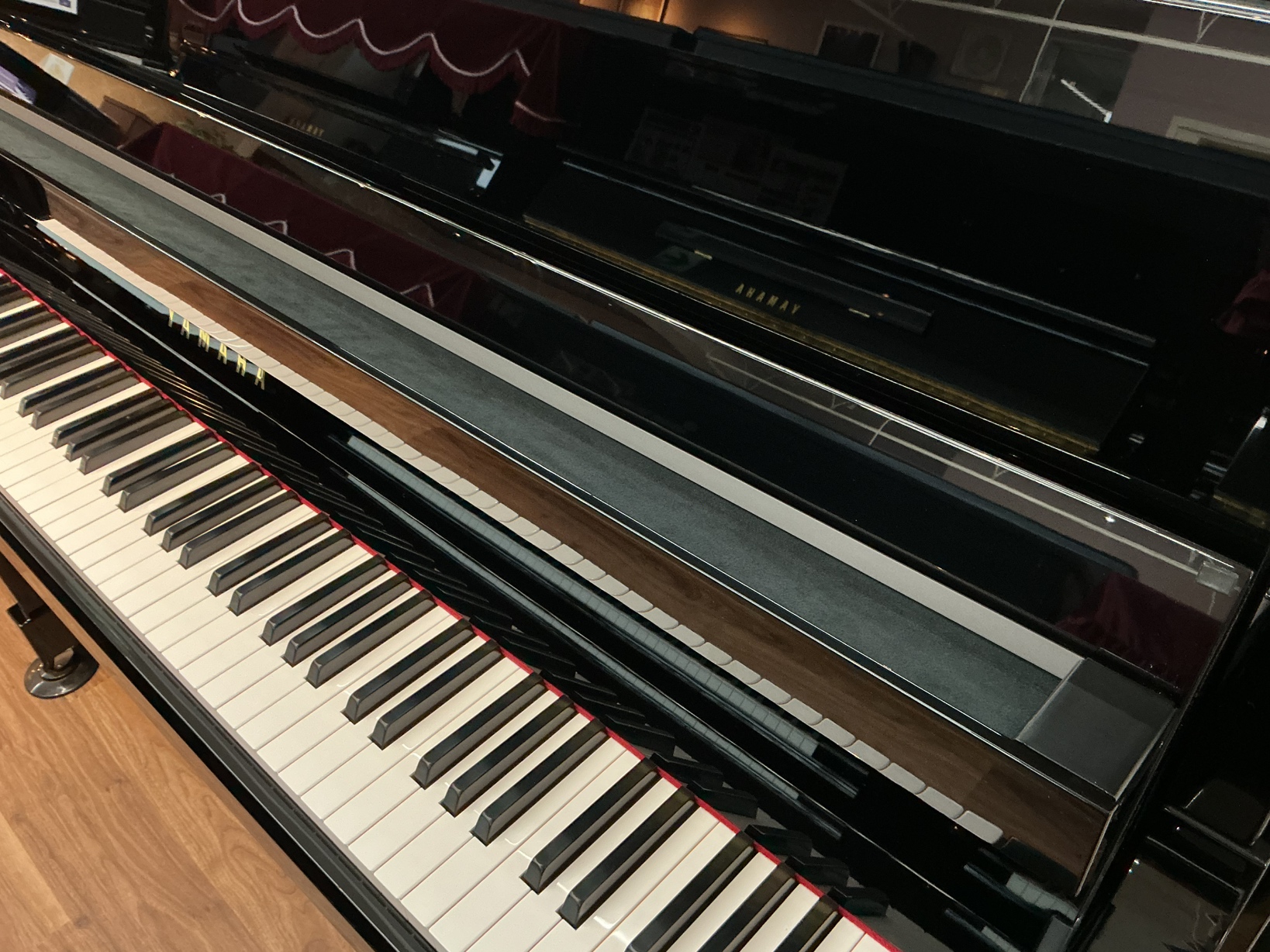 写真:YAMAHA B20